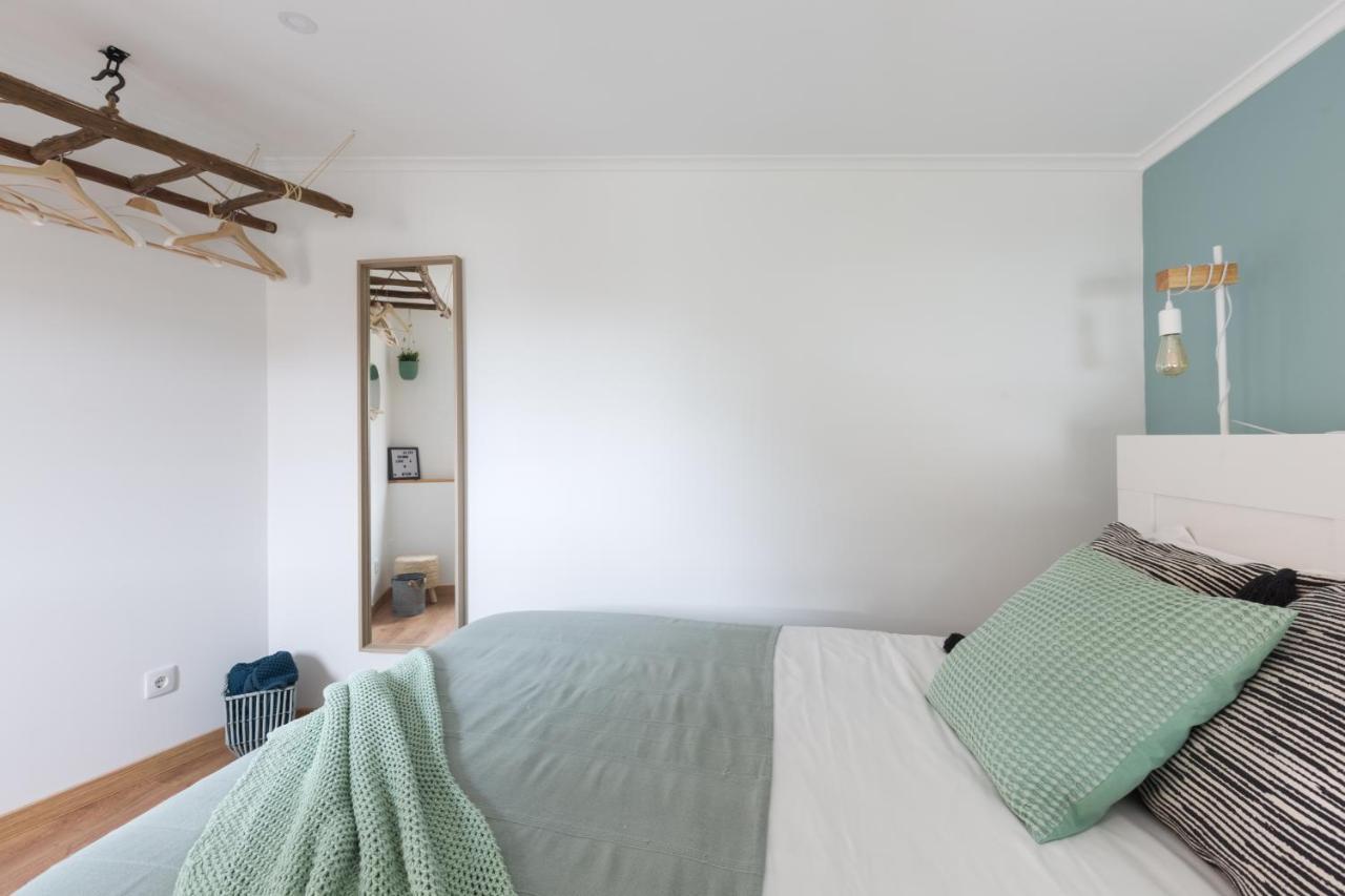 Magnificent Flat With Spectacular Views In Graca * Lissabon